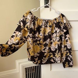 Aritzia off the shoulder top